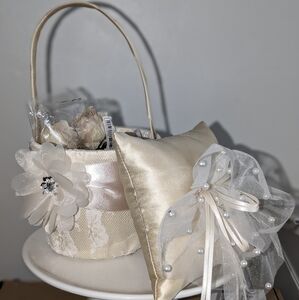 Flower Girl basket & Ring Bearer Pillow